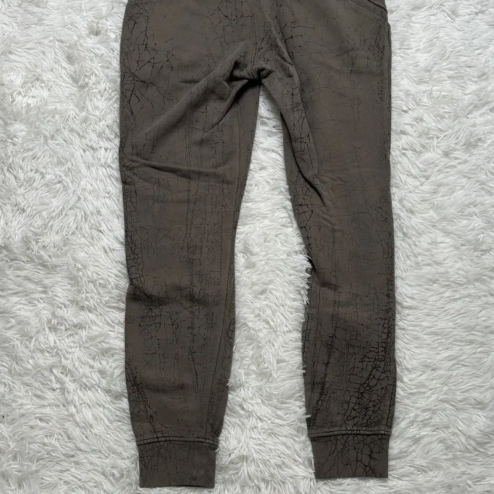 Lululemon Athletica Taupe Cotton Pants - Picture 8 of 8